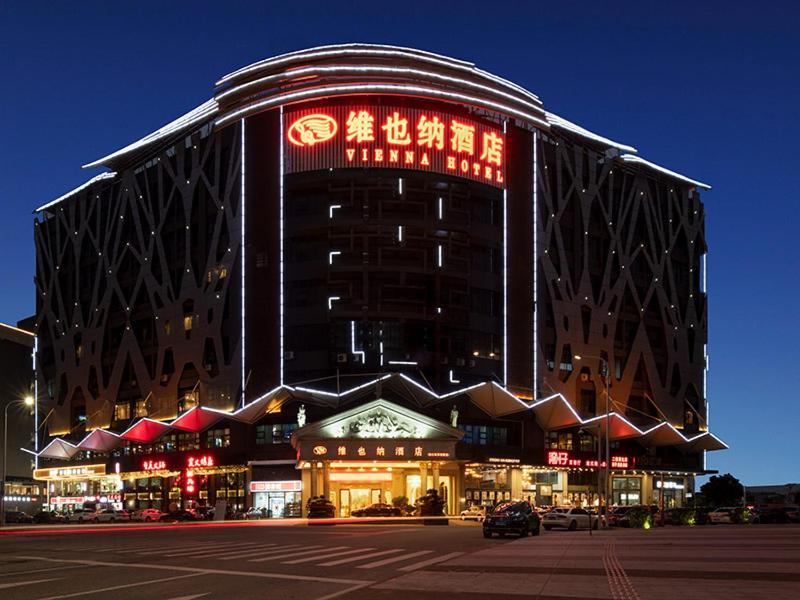 Vienna Hotel Guangzhou Baiyun Airport Esterno foto